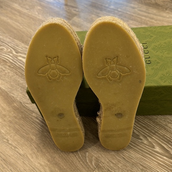 GUCCI Women's espadrille slide with Interlocking G - Picture 7 of 12